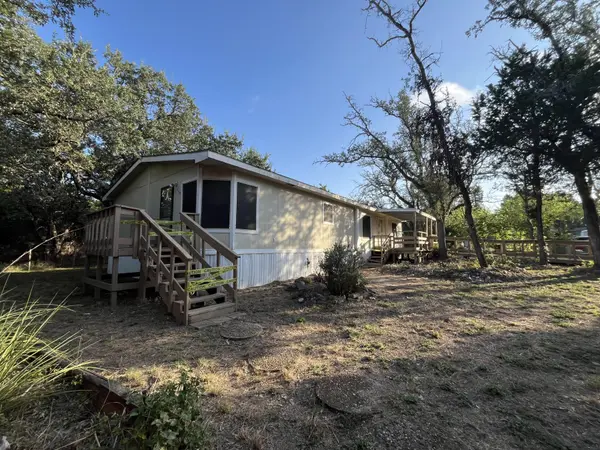 21605 Cheyenne CV, Lago Vista, TX 78645