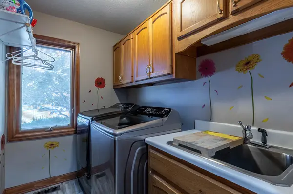 75 LN 230 Lake Gage ***, Angola, IN 46703