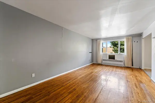 31-81 45th ST, Astoria, NY 11103