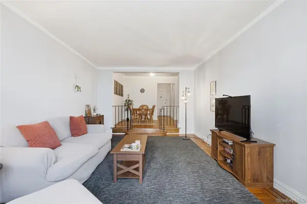 210 Martine AVE #5L, White Plains, NY 10601