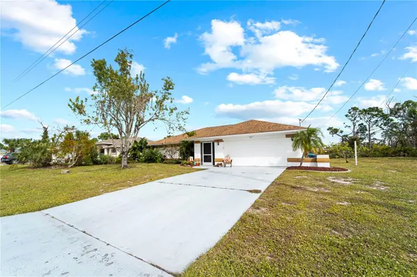 11 PINEHURST RD, Rotonda West, FL 33947