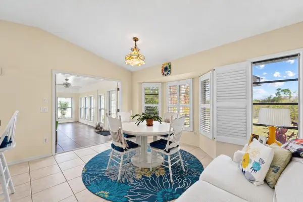 11 PINEHURST RD, Rotonda West, FL 33947