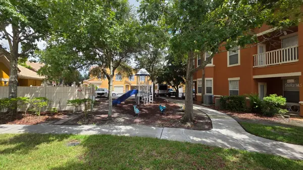 8824 VILLA VIEW CIR #108, Orlando, FL 32821