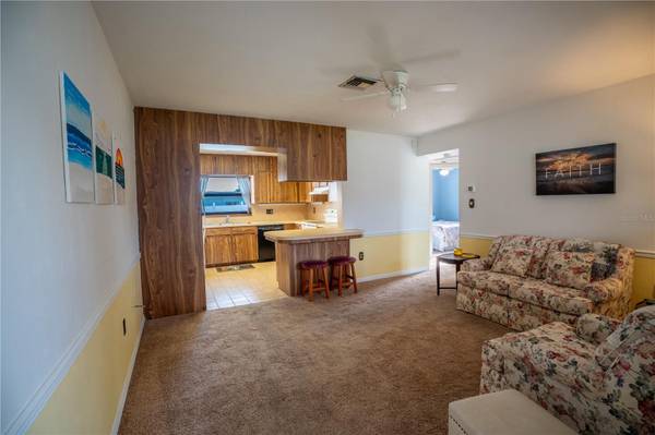 10294 54TH AVE N, St Petersburg, FL, 33708 photo 8