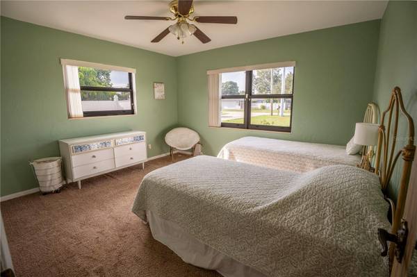 10294 54TH AVE N, St Petersburg, FL, 33708 photo 16