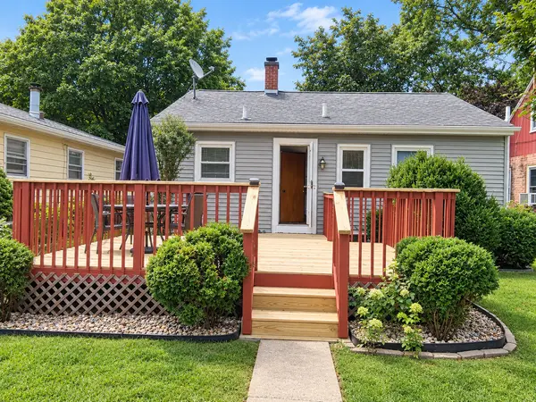1629 34th ST, Moline, IL 61265