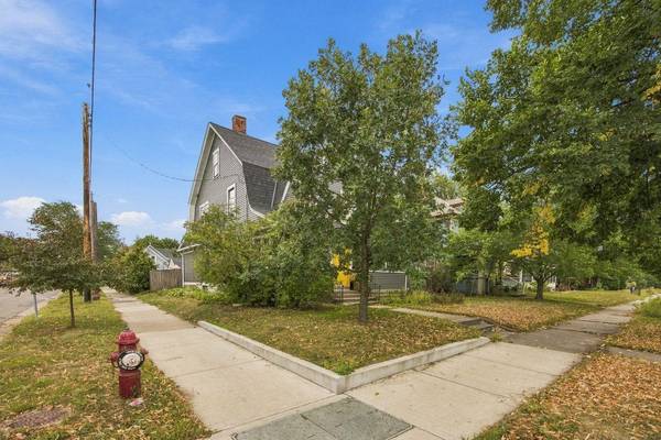 3501 10th AVE S, Minneapolis, MN 55407