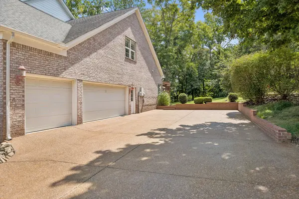 9511 Grand Haven Dr, Brentwood, TN 37027