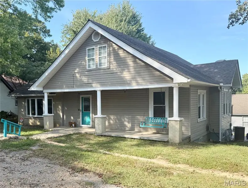 311 W Richardson AVE, Puxico, MO 63960