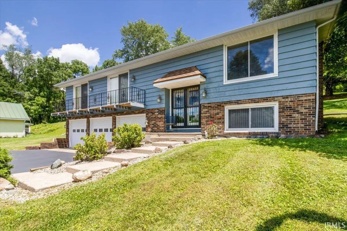 7122 N Prairie RD, Springport, IN 47386