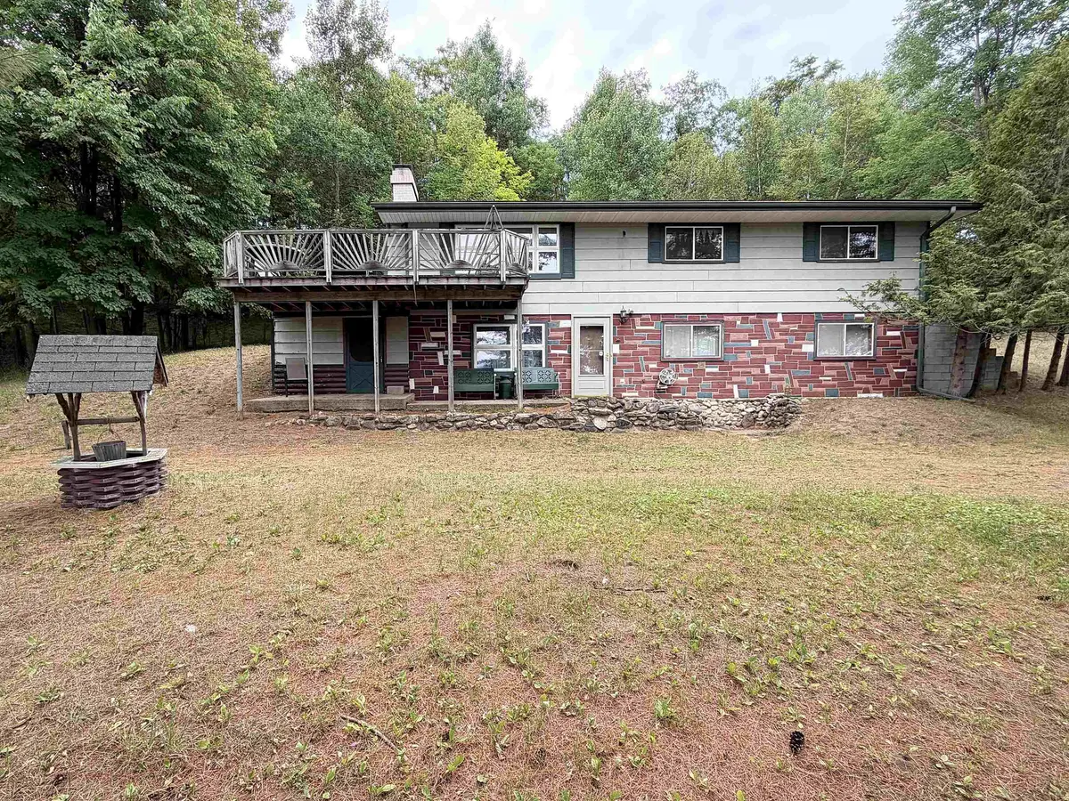 W10442 W 6TH RD, Pound, WI 54161-0000