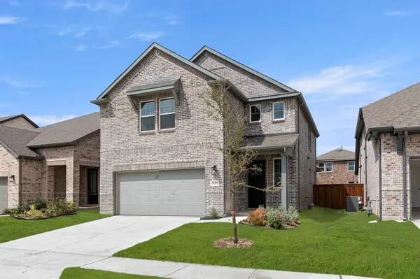 14209 Gallatin Street, Pilot Point, TX 76258