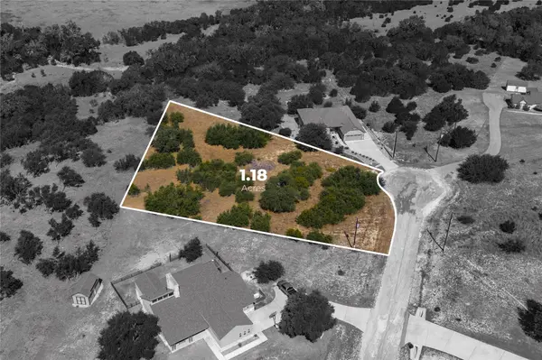 103 Ira Long, Blanco, TX 78606