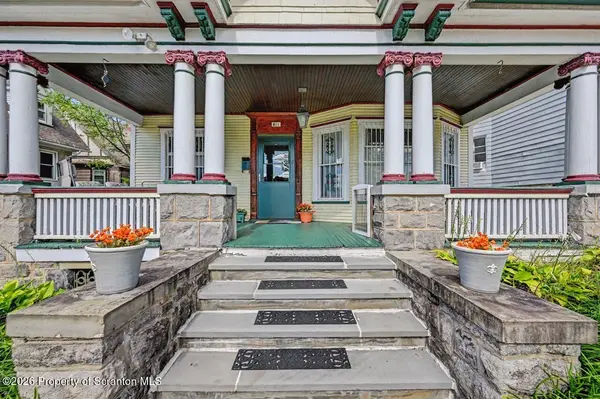 811 E Gibson ST, Scranton, PA 18510