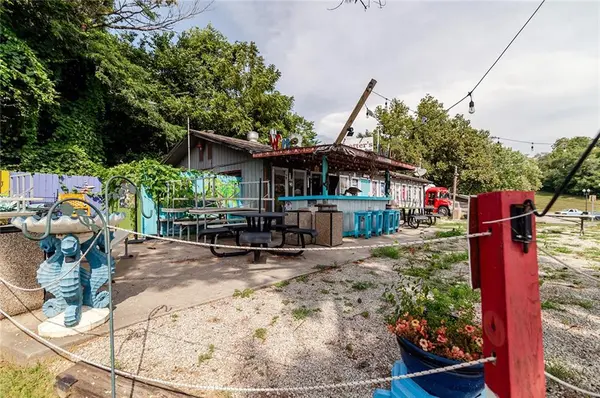 102 E Atchison ST, Atchison, KS 66002