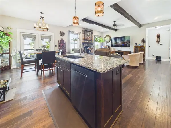 477 Sycamore CT, Warrensburg, MO 64093