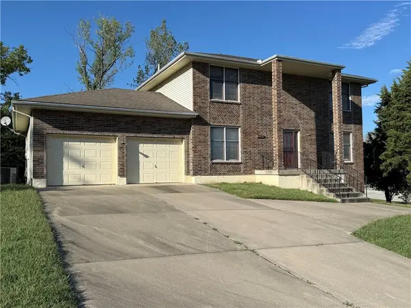 7200 E 69th ST, Kansas City, MO 64133