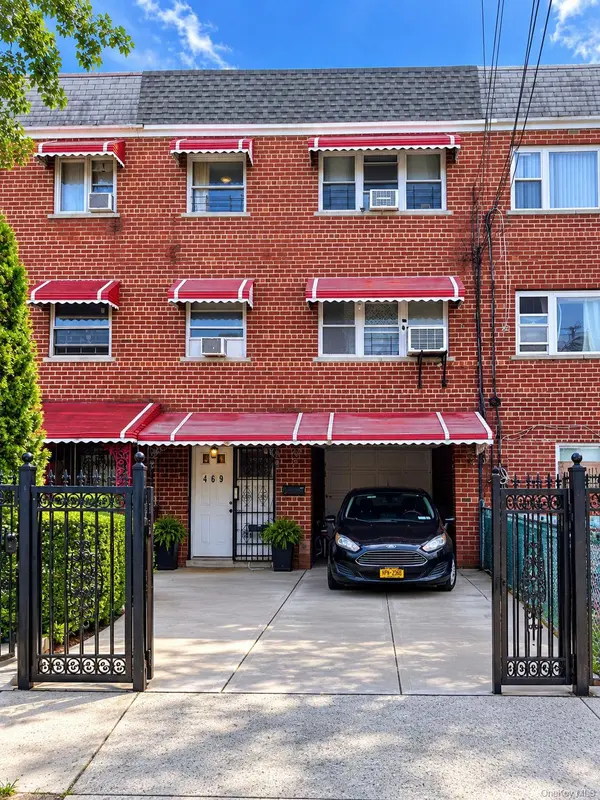 469 Commonwealth AVE, Bronx, NY 10473