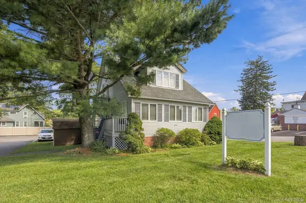 2149 Albany Post RD, Montrose, NY 10548
