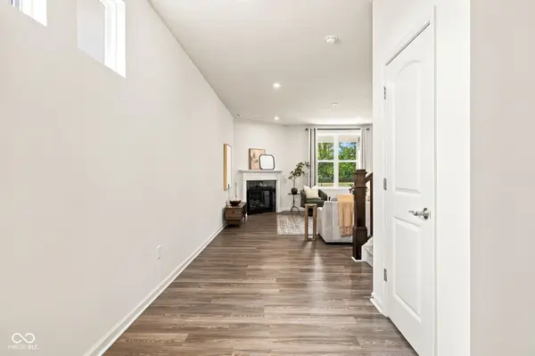 766 Adler DR, Avon, IN 46123
