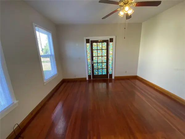 902 S GROVE ST, Eustis, FL 32726