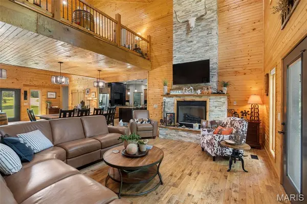 17812 State Highway V, Unionville, MO 63565