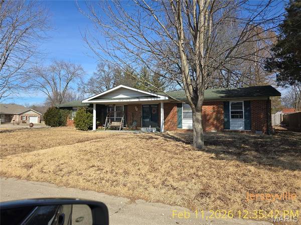 22 Jeanette DR, Granite City, IL 62040