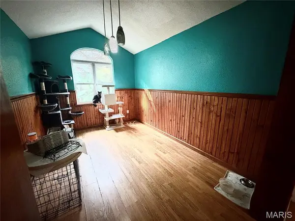 311 W Richardson AVE, Puxico, MO 63960