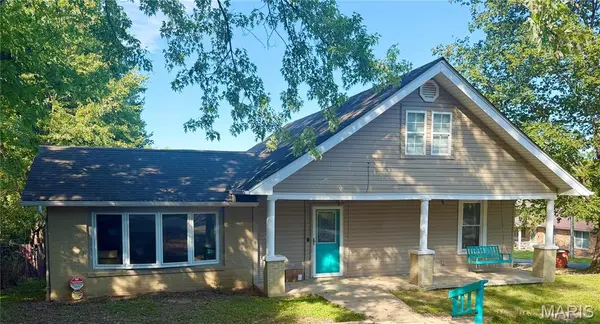311 W Richardson AVE, Puxico, MO 63960
