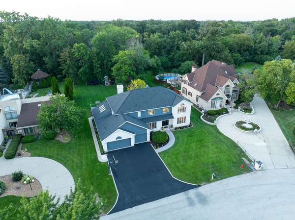 17W210 Massel CT, Bensenville, IL 60106