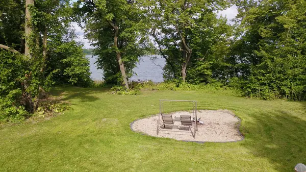 7198 Loon Point DR SW, Kensington, MN 56343