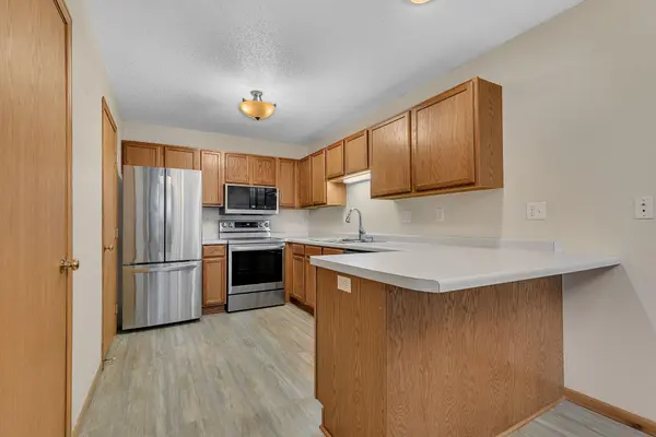 1313 Tennessee DR, Sartell, MN 56377