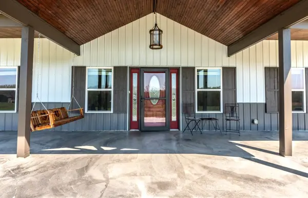 202 Rocky Dr, Dickson, TN 37055