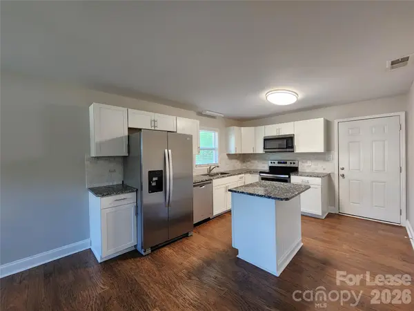 162 Cabarrus AVE, Concord, NC 28025