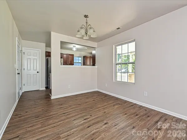 930 Wainwright AVE, Charlotte, NC 28206