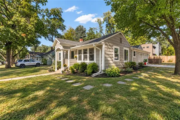 5943 El Monte ST, Fairway, KS 66205