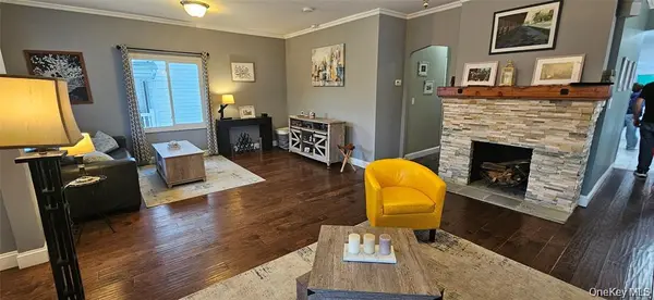 218 W Chester ST, Long Beach, NY 11561