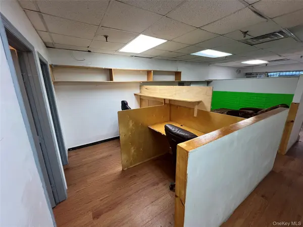 4306 Main Street #Basement, Flushing, NY 11355