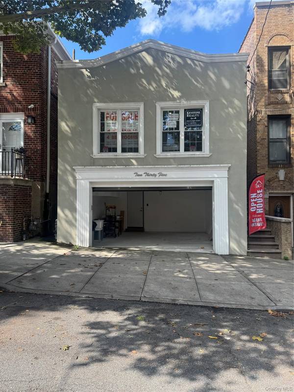 235 E 235th ST, Bronx, NY 10470