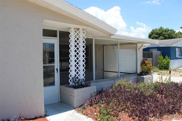 3314 COLUMBUS DR, Holiday, FL 34691