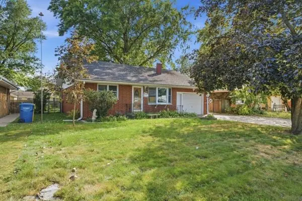 609 E Ash PL, Griffith, IN 46319