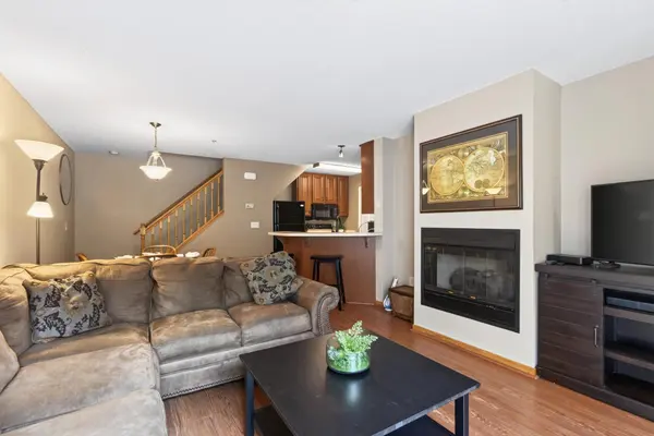 2210 Ranchview LN N #127, Plymouth, MN 55447