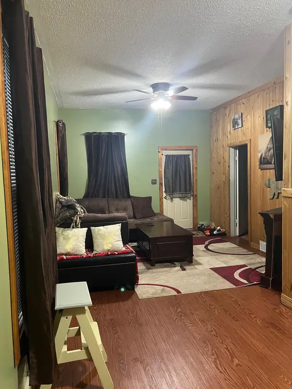 569 W Wabasha ST, Winona, MN 55987