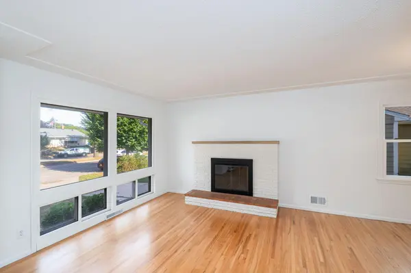 1253 Saint Paul AVE, Saint Paul, MN 55116