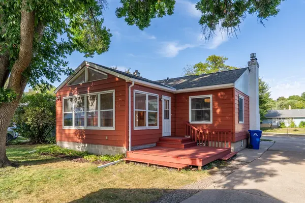 1253 Saint Paul AVE, Saint Paul, MN 55116