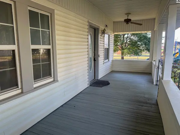 808 S Jackson St, Pratt, KS 67124