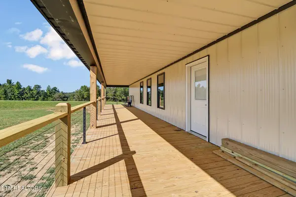 110 Don Conatser Rd, Allardt, TN 38504