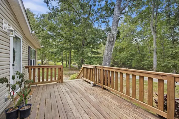 250 Clifford Dykes Road, Tracy City, TN 37387