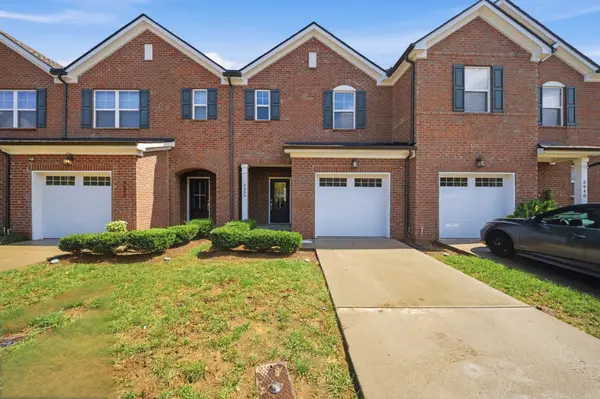 3050 Duvall Dr, Gallatin, TN 37066