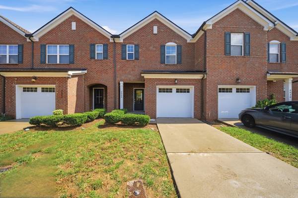 3050 Duvall Dr, Gallatin, TN 37066
